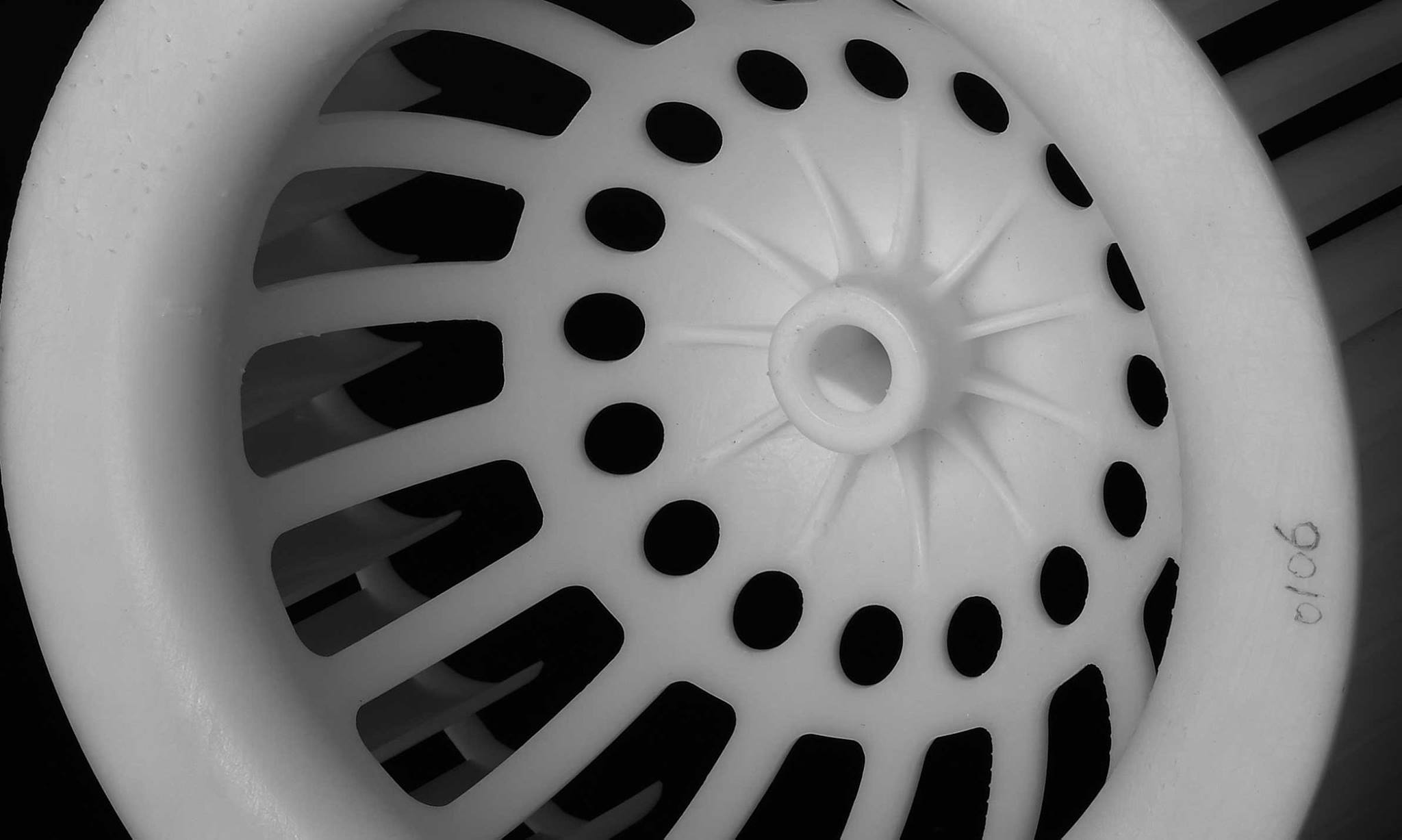 Ultra-RC70 Resistance mecanique blanc - vue detaillee